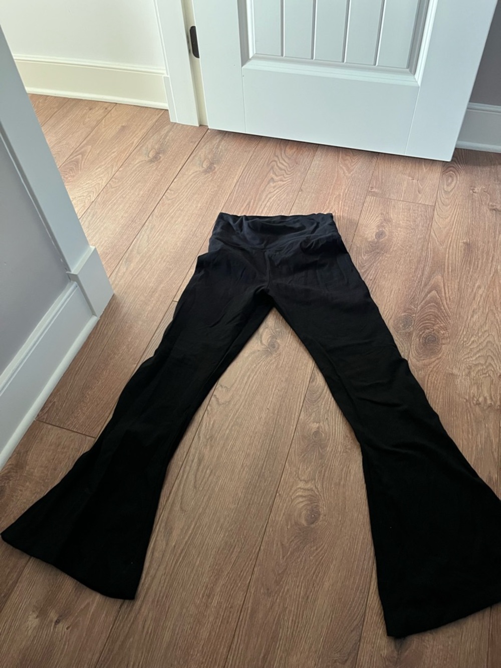 Brandy Melville Black Wide leg Leggings